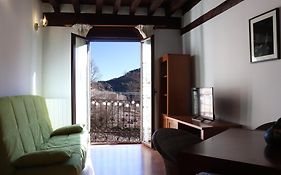 Sobre Los Tilos Apartamento
